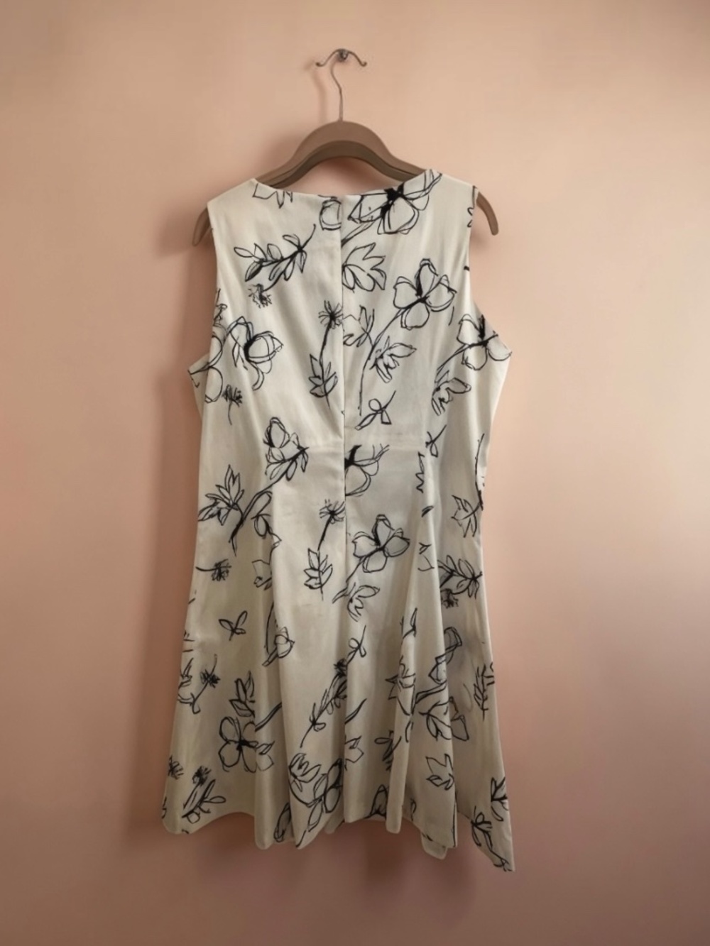 Chaps White & Black Floral Sleeveless Fit & Flare Dress - Picture 2 of 8